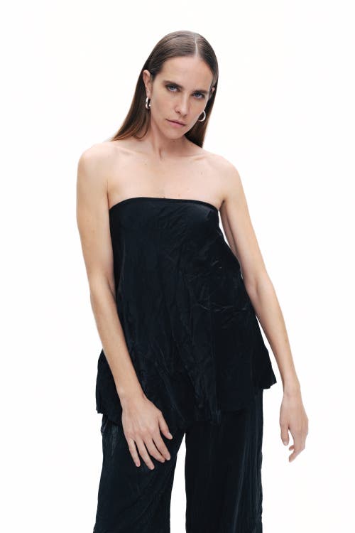Shop Nocturne Wrinkled Strapless Blouse In Black