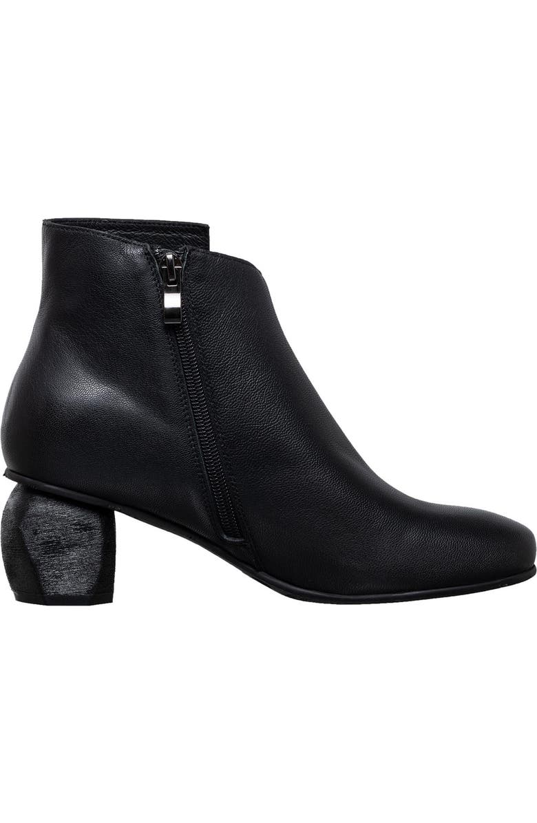 ANTELOPE Perrin Sculptural Heel Bootie, Alternate, color, Black