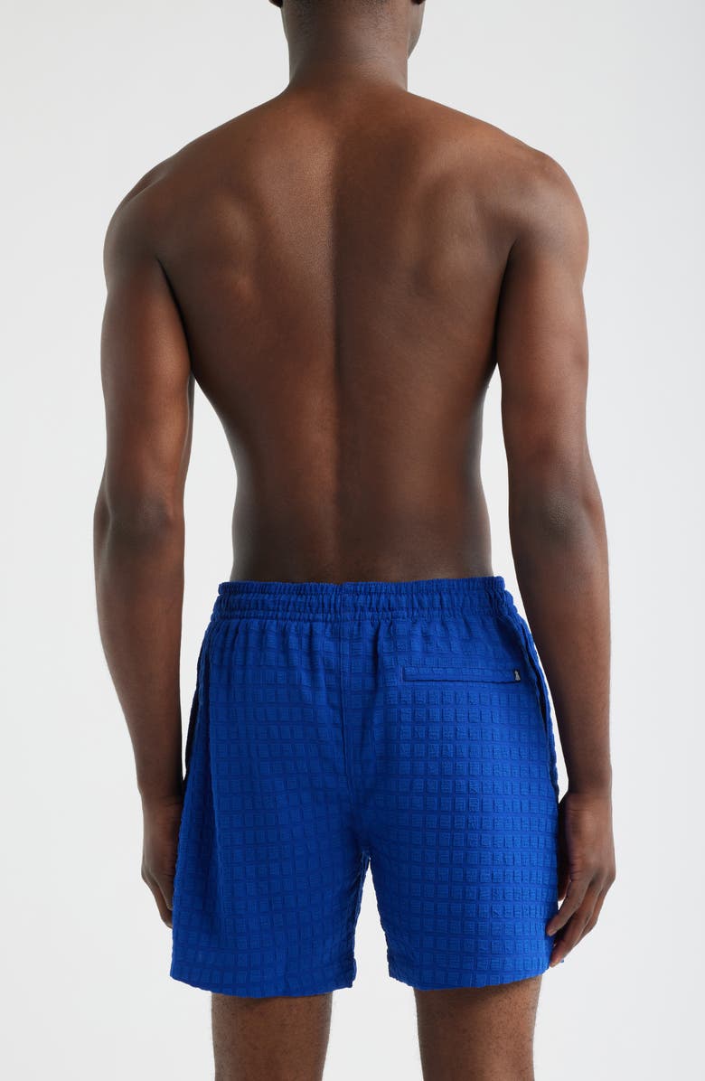 Chubbies The Citrus Punches Grid Textured 5.5-Inch Swim Trunks, Alternate, color, Dark Teal - Pattern