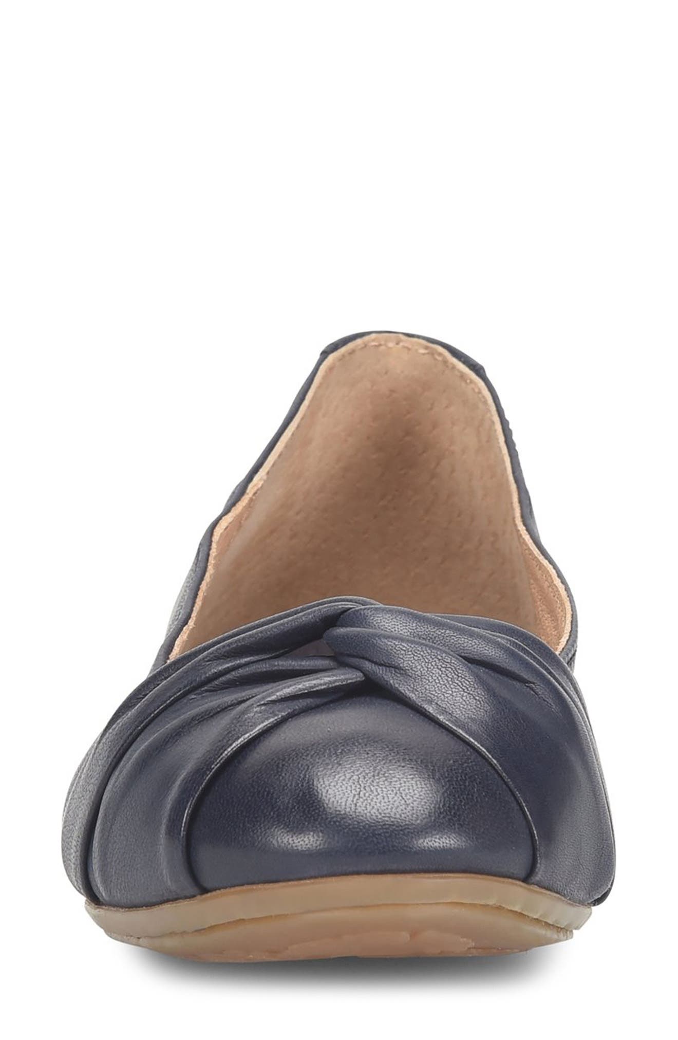 Børn Lilly Twist Pointed Toe Flat, Alternate, color, 