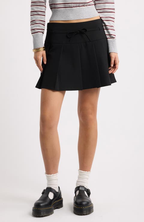 Pleated Belted Plaid Minskirt