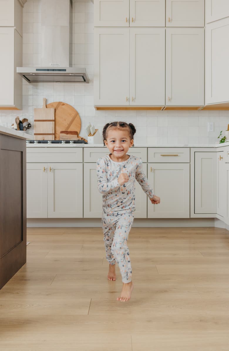 Copper Pearl Hunny Winnie the Pooh Fitted Two-Piece Pajamas, Alternate, color, Hunny