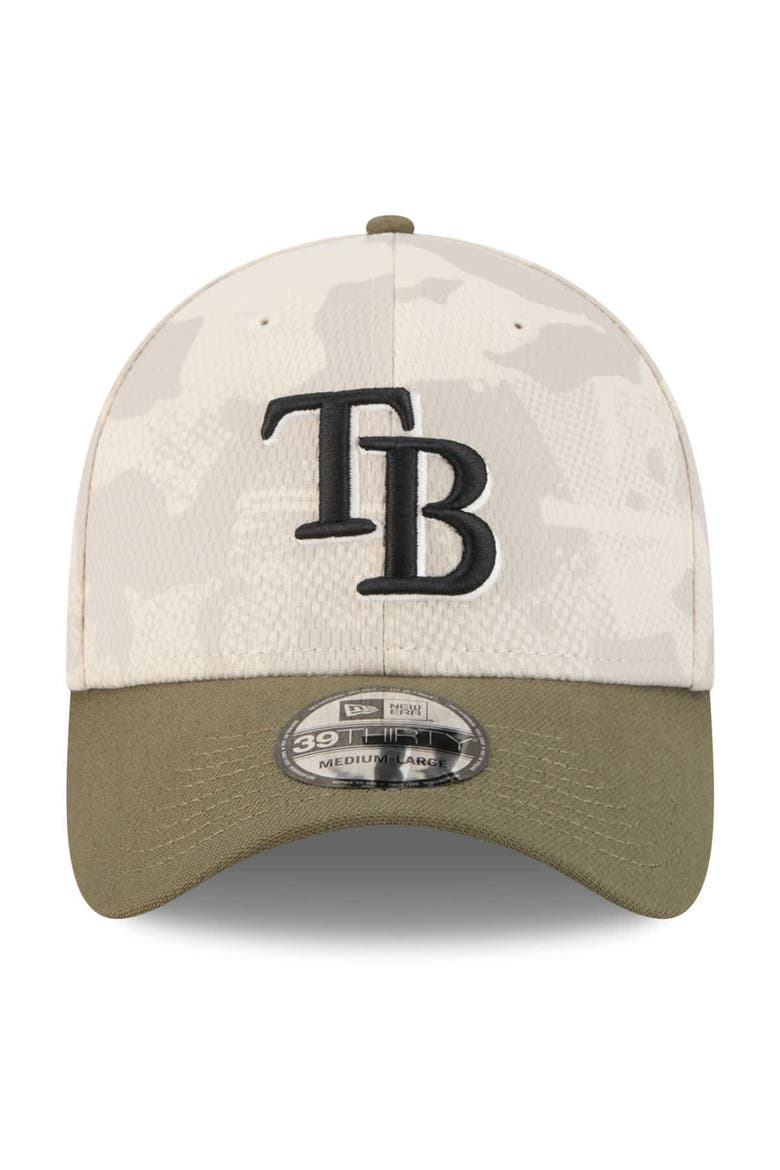 Men's New Era Light Beige/Olive Tampa Bay Rays 2025 Armed Forces Day 39THIRTY Flex Hat, Alternate, color, Light Beige