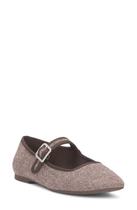 Tannyr2 Mary Jane Flat