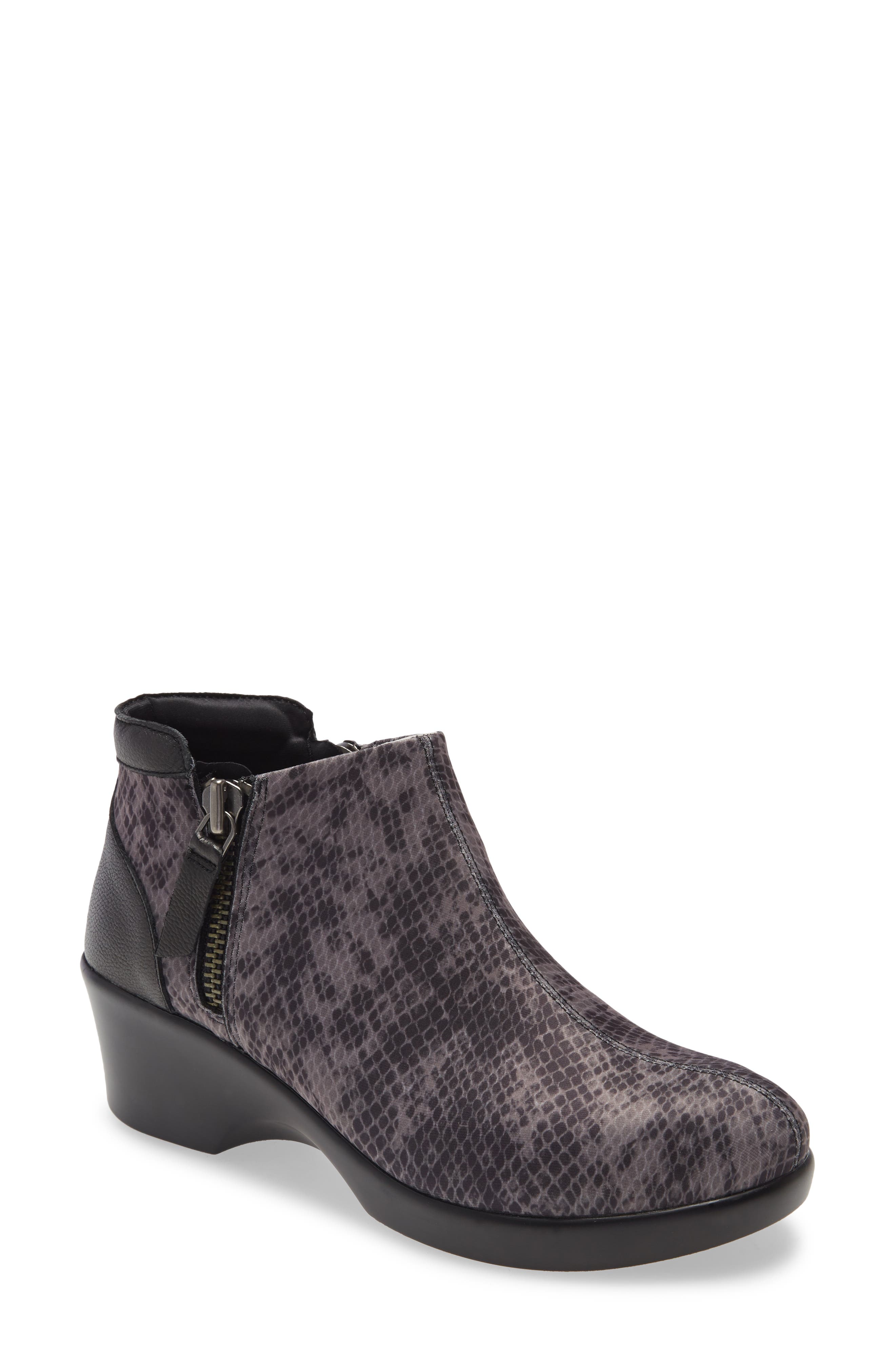 Alegria by PG Lite Alegria Sloan Bootie, Main, color, 