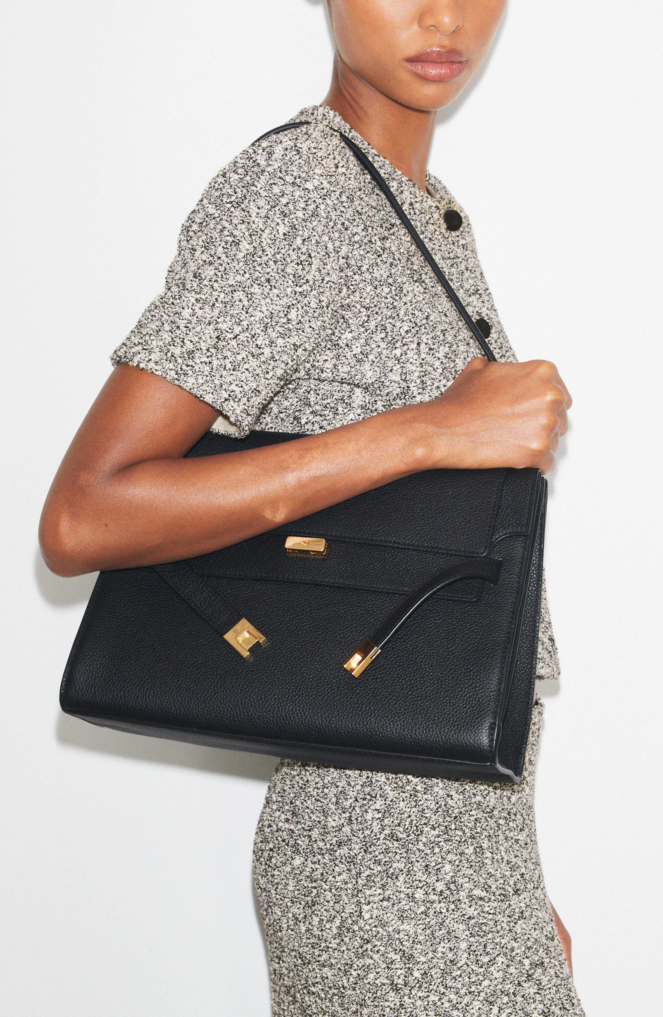 Tory Burch Large Lee Radziwill Pebble Leather Shoulder Bag, Alternate, color, Black