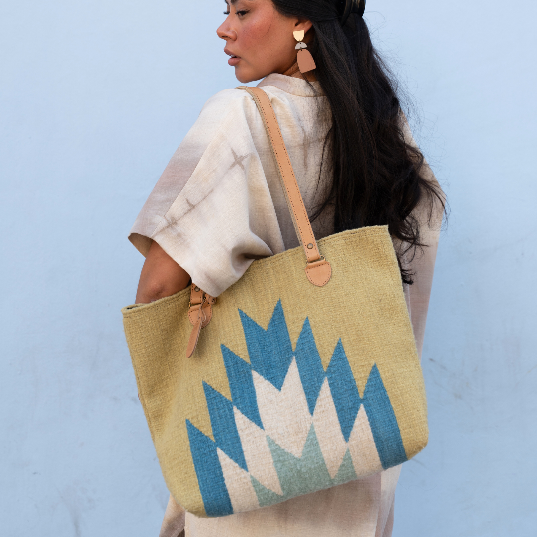 Luz de Luna Tote, Alternate, color, Blue/Green