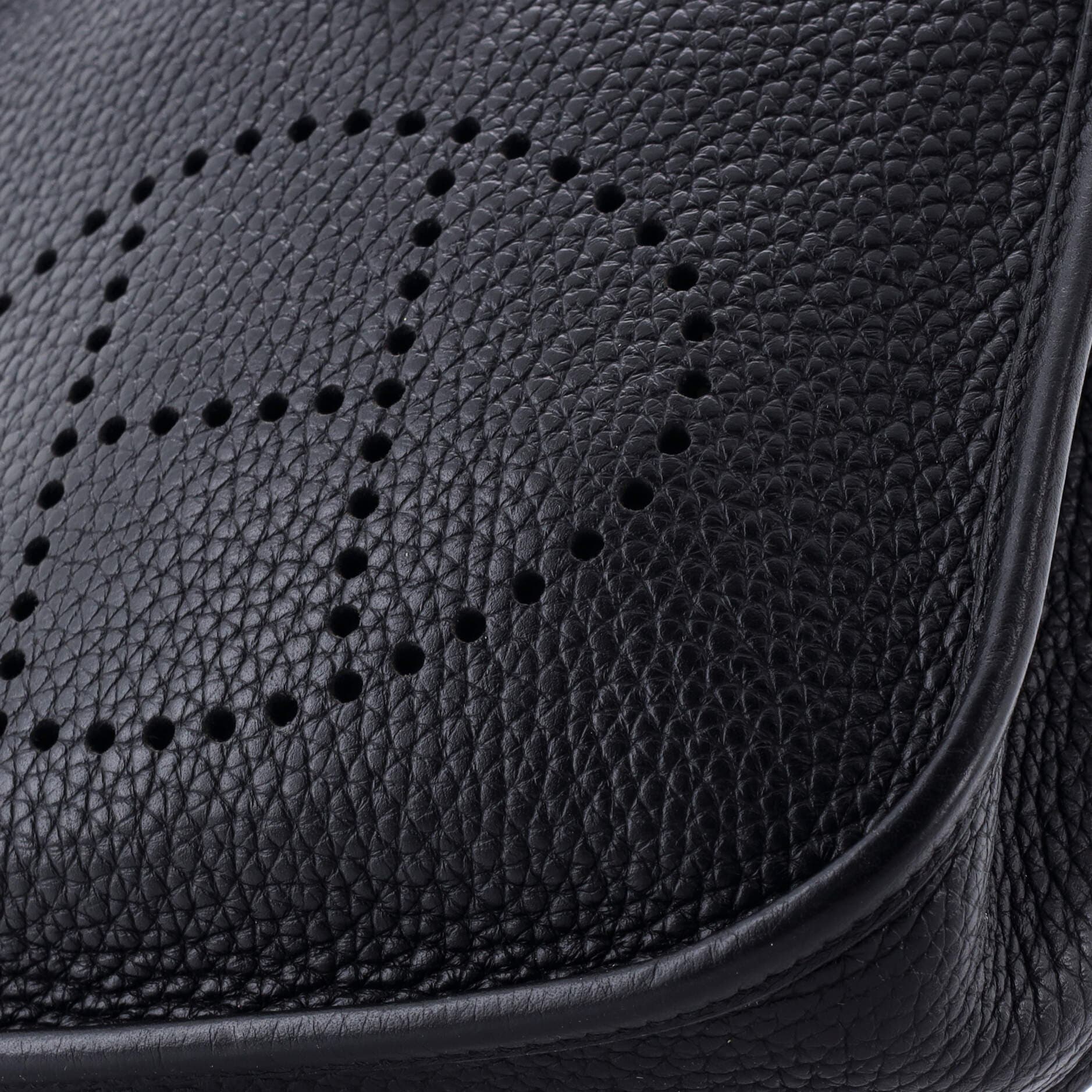 Pre-Owned Hermes Evelyne Bag Gen III Clemence TPM, Alternate, color, Noir