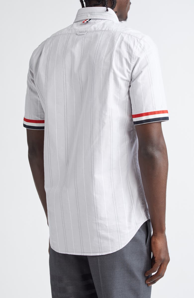 Thom Browne Straight Fit Stripe Short Sleeve Cotton Button-Down Shirt, Alternate, color, Medium Grey