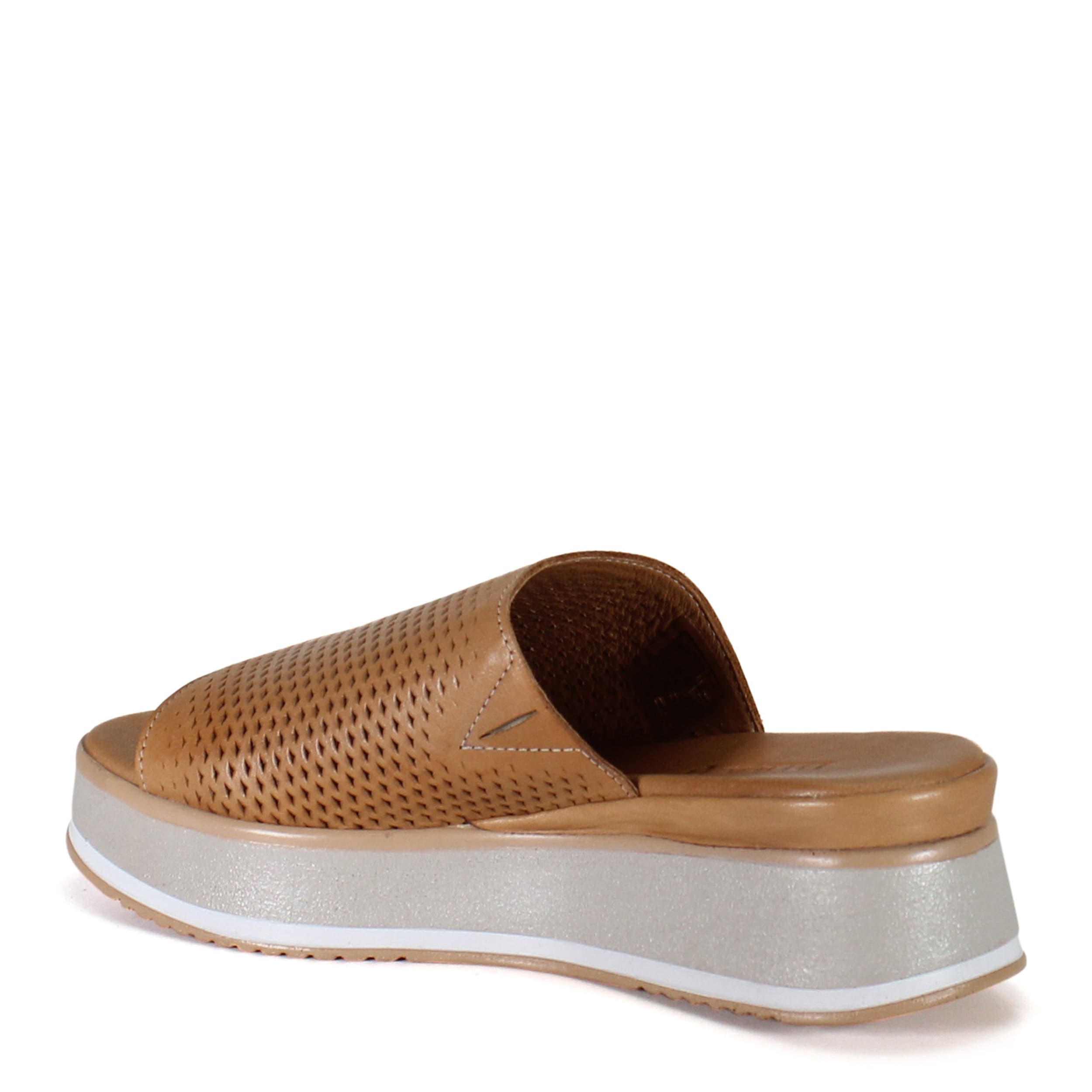 Diba True PA CIFIC Leather Platform Slip-On Sandal, Alternate, color, Coconut