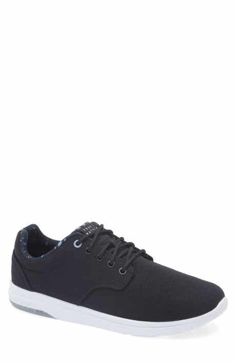 TravisMathew The Daily II Knit Sneaker