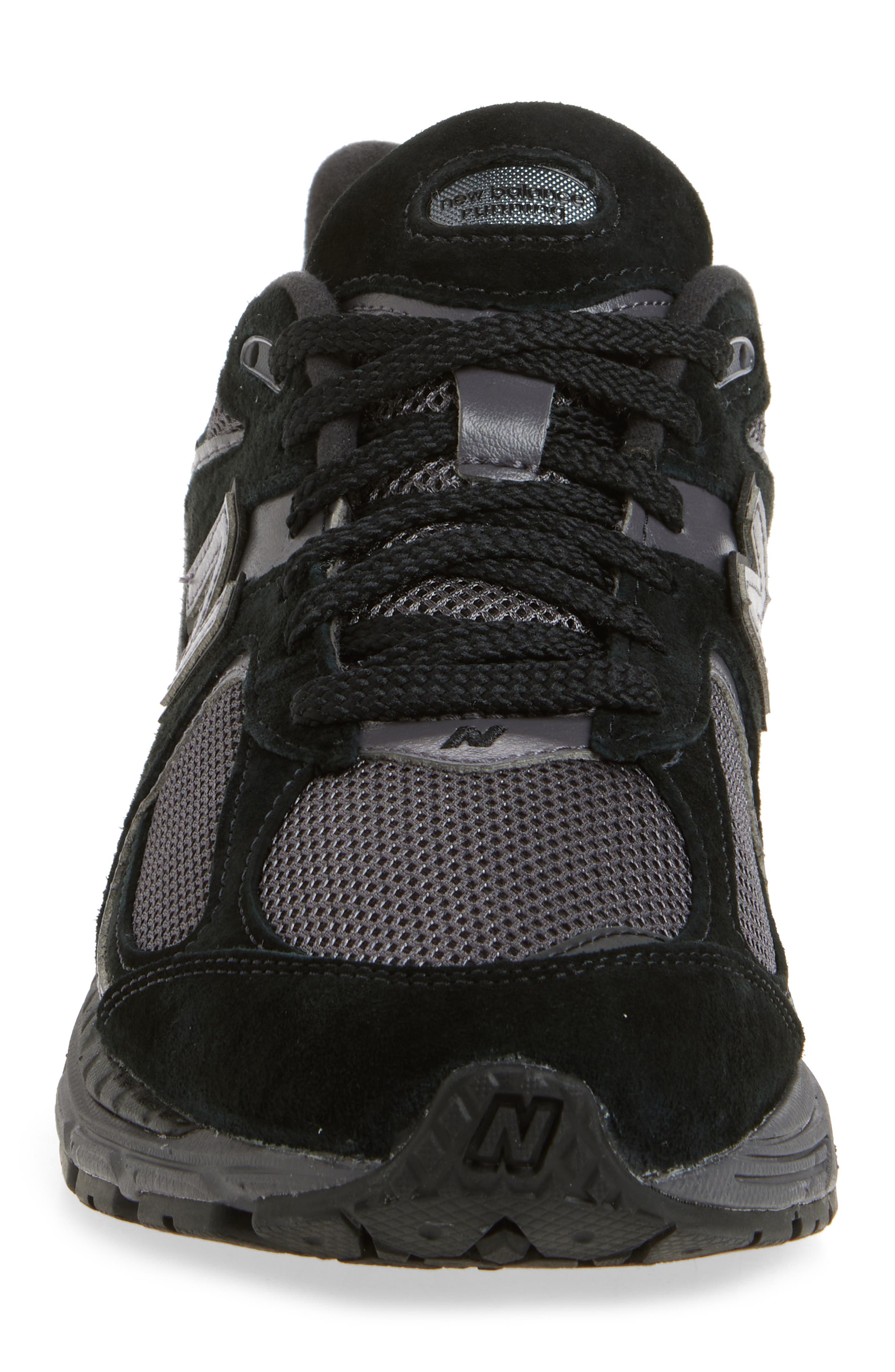 New Balance M2002RV1 SMU Running Shoe, Alternate, color, Black/ Magnet