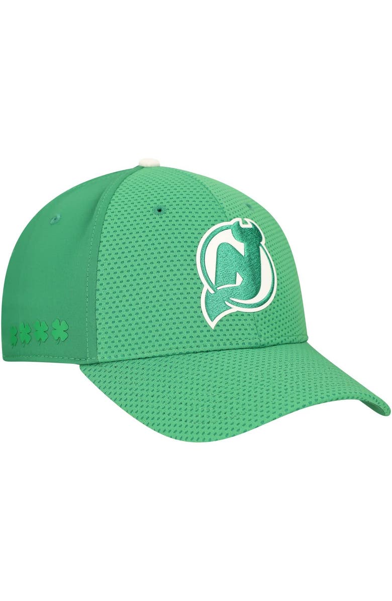 FANATICS Men's Fanatics Kelly Green New Jersey Devils Authentic Pro St. Patrick's Day Flex Hat, Main, color, Kelly Green