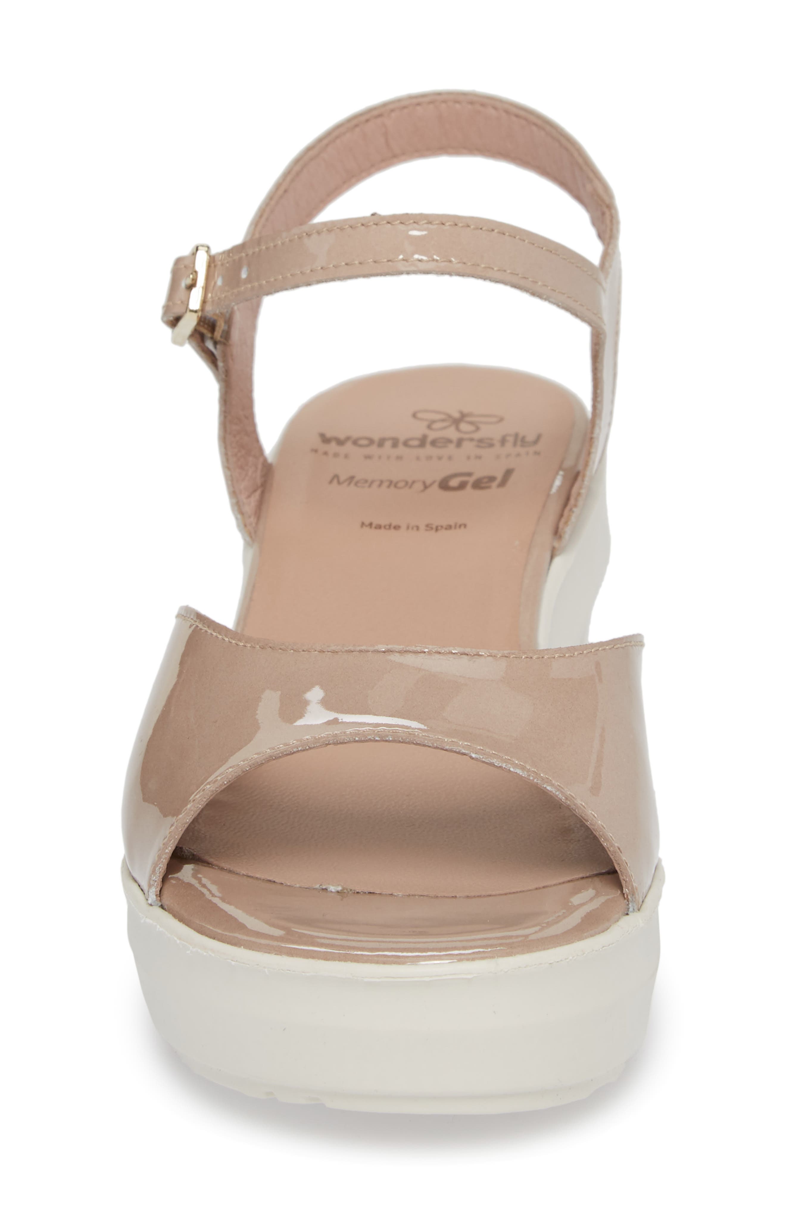 Wonders D-8201 Platform Sandal, Alternate, color, 