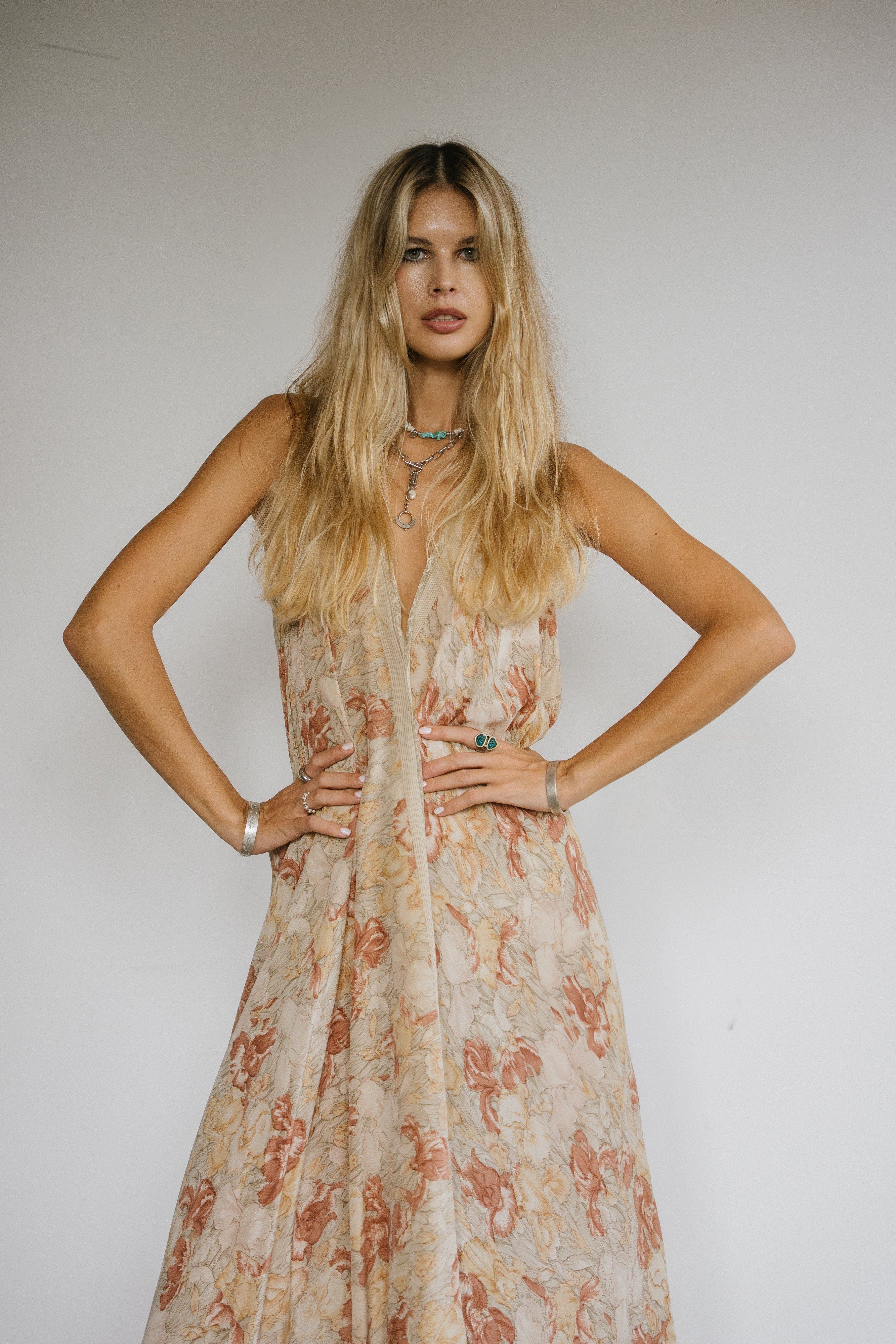 selected Cream & Tan Floral
