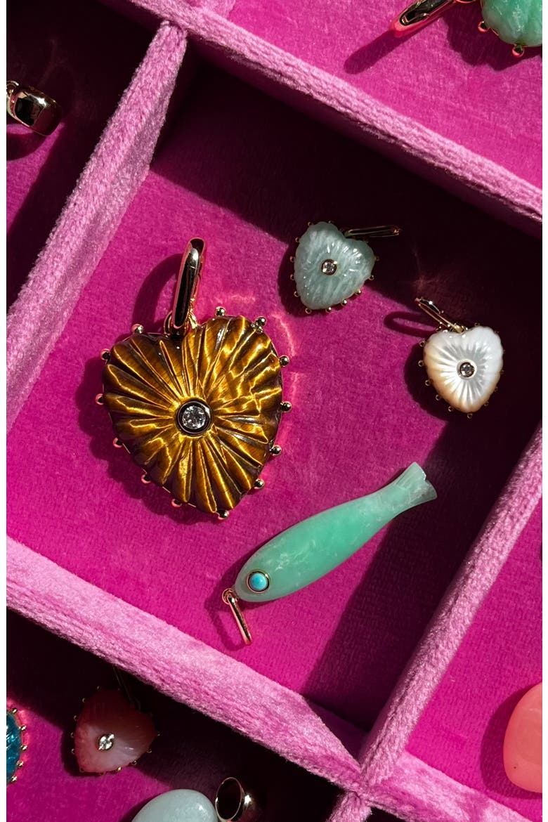 Fortuna Fish Charm, Alternate, color, CHRYSOPRASE