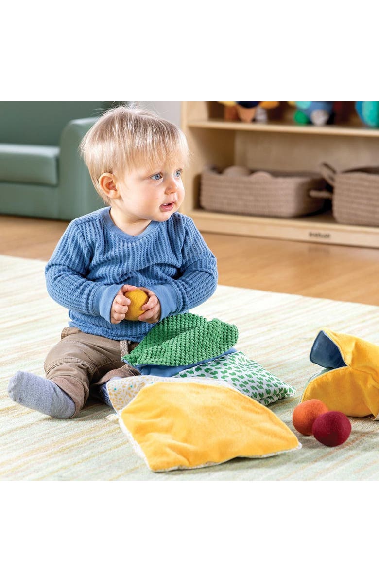 Kaplan Early Learning Company Crinkle Pockets - Natural - Set of 3, Alternate, color, Multicolored