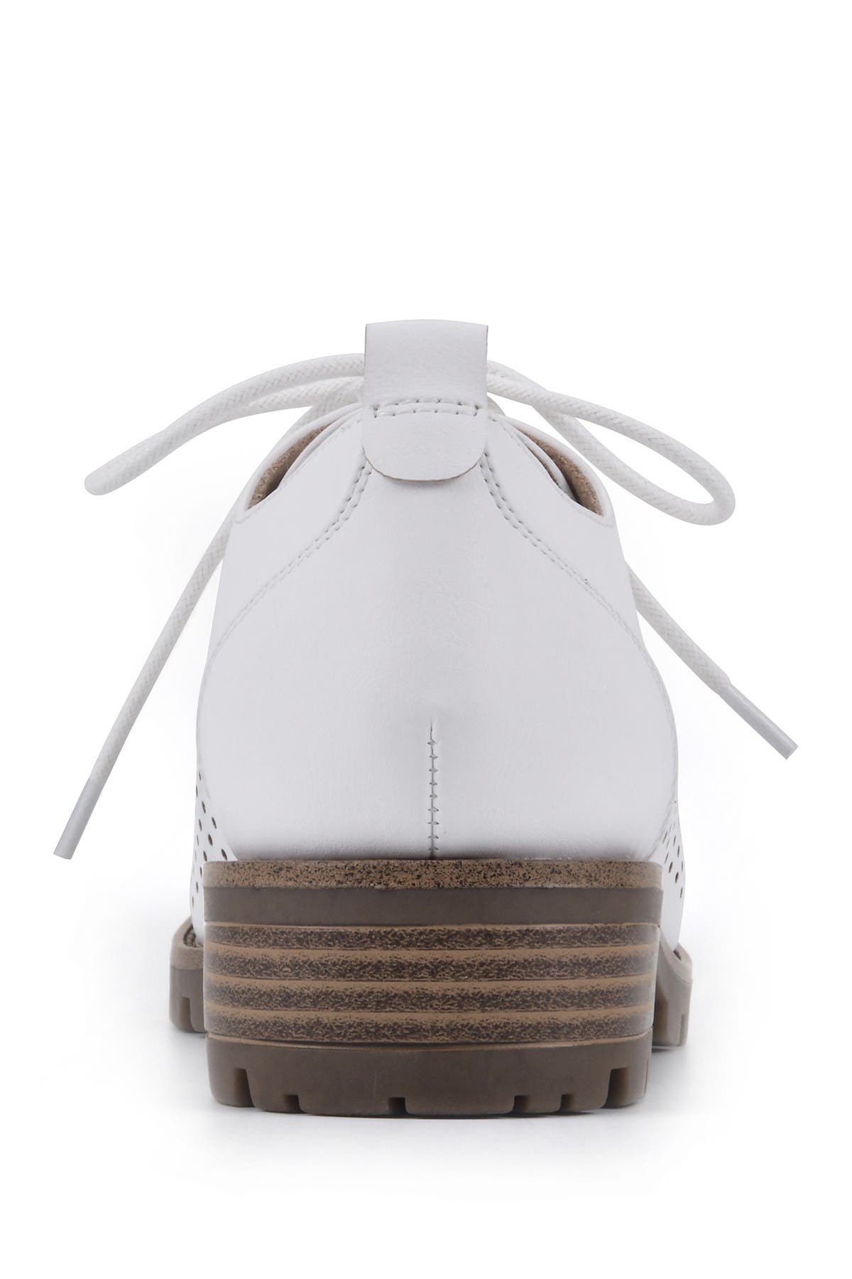 White Mountain Footwear Dream On Perforated Oxford, Alternate, color, 