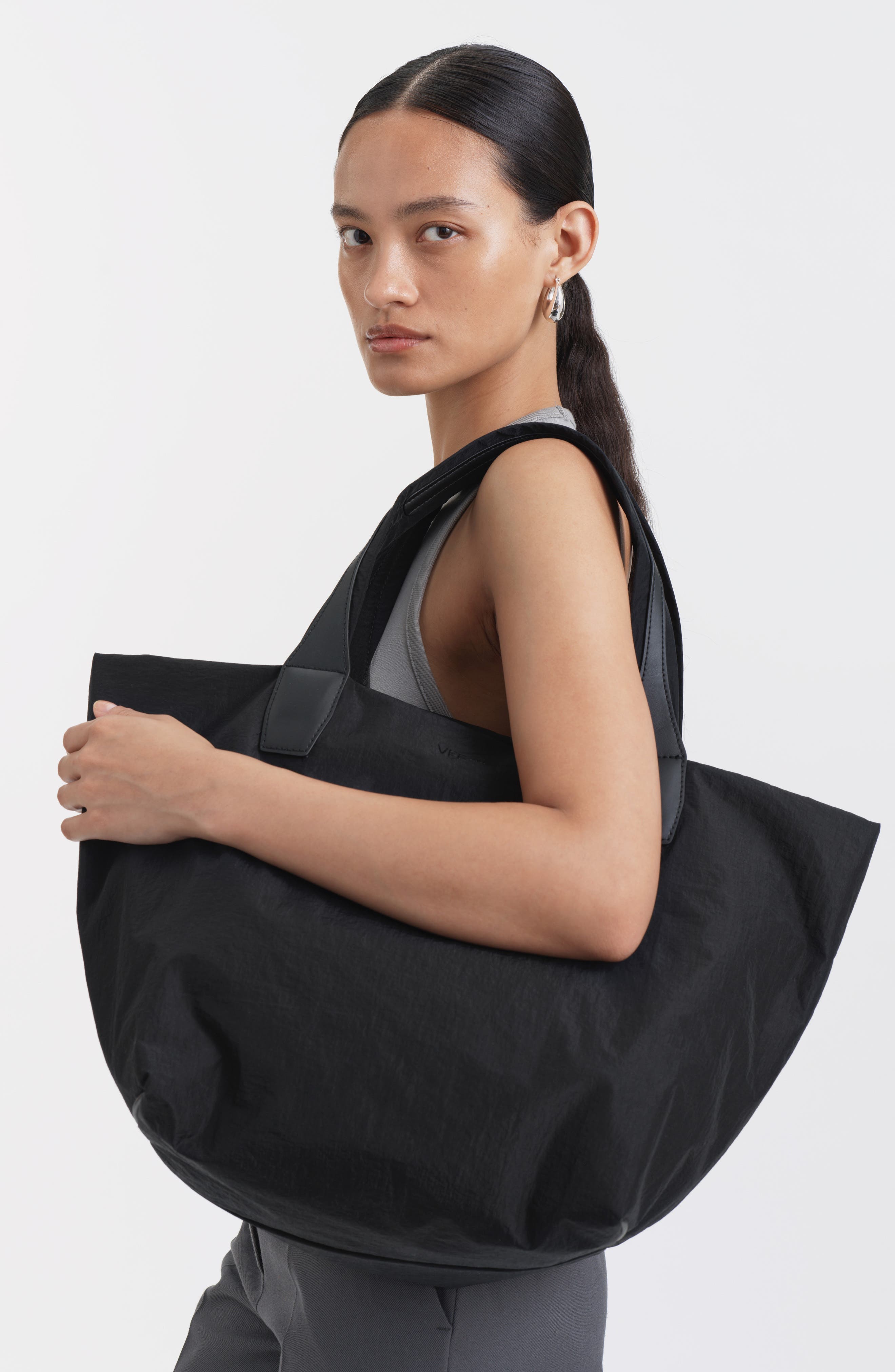 VeeCollective Medium Porter Essence Recycled Paper Nylon Tote, Alternate, color, Bk Paper Blk