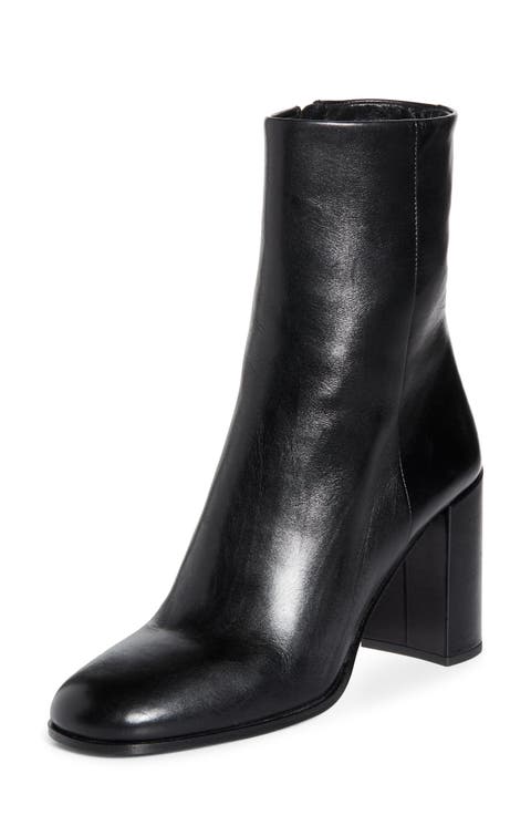 ショートブーツ・ブーティ PRADA  Ankle Boots Women Rubber Black Prada Black Leather Ankle Boots | italist