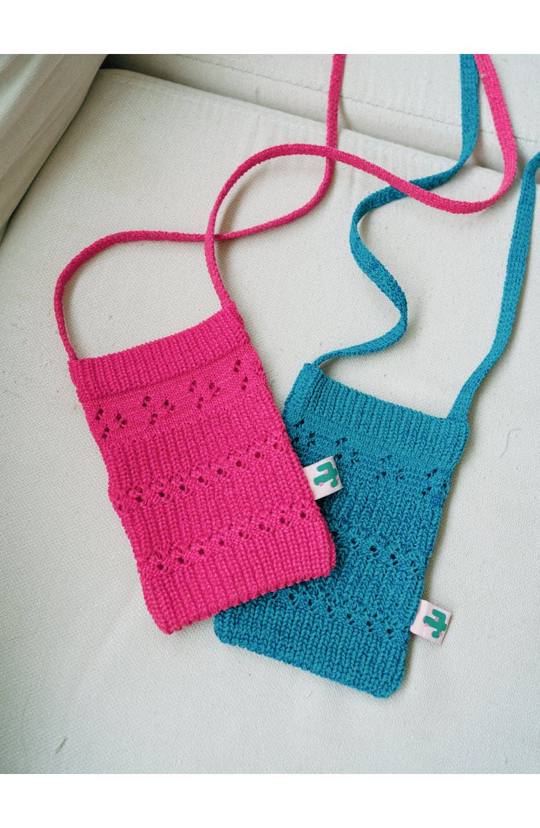 Lost Pattern "Cactus" Crochet Crossbody Phone Bag, Alternate, color, Fuchsia
