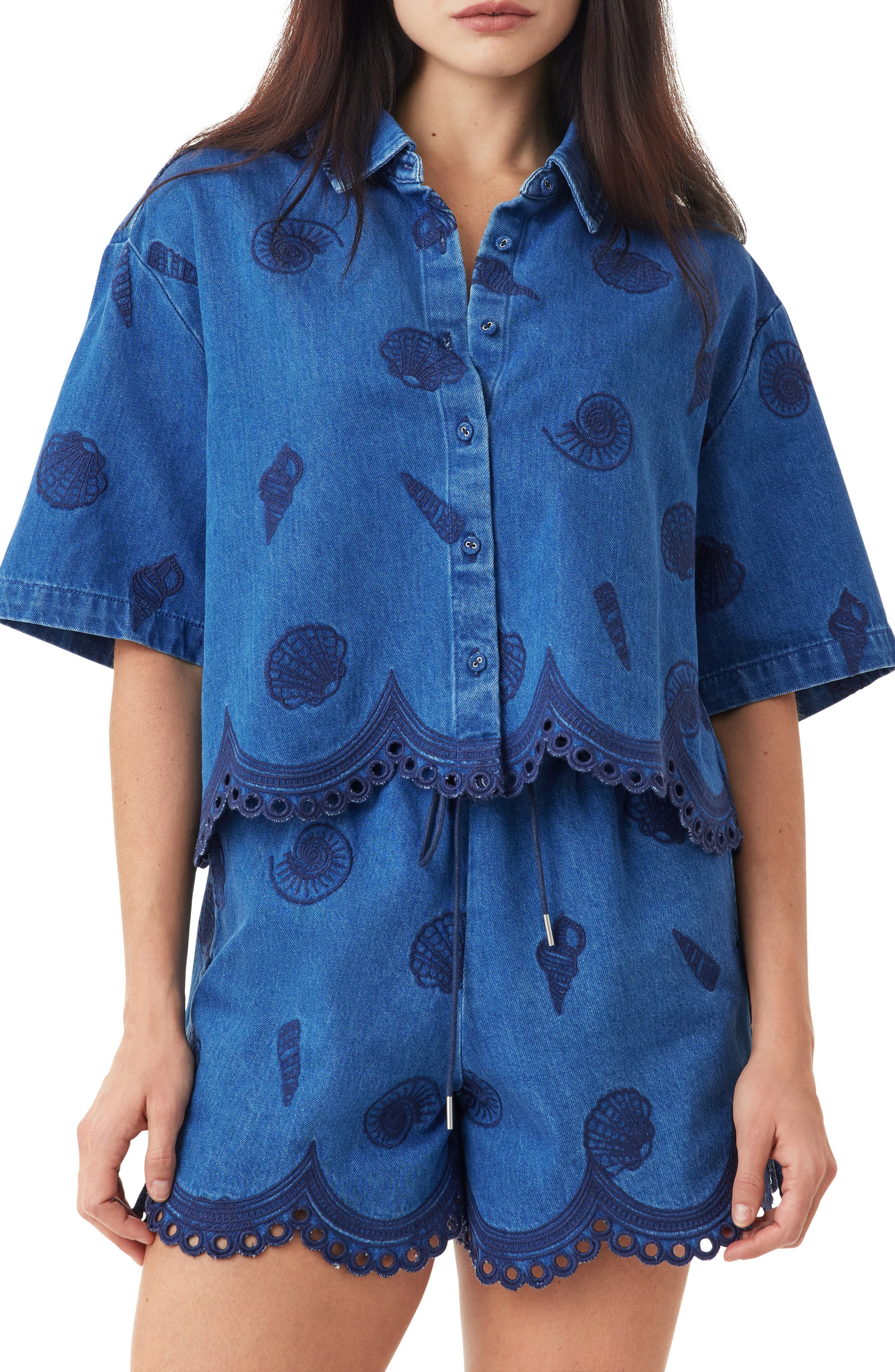 selected MEDIUM BLUE
