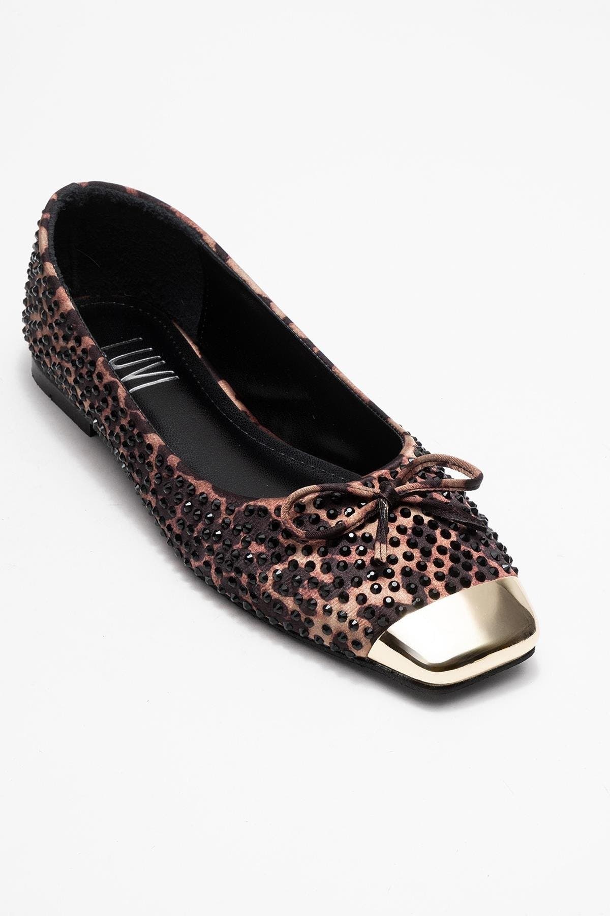 Prologue Shoes Abra Bow Ballet Flat, Alternate, color, Leopard