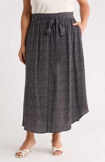 Dot Curved Hem Skirt