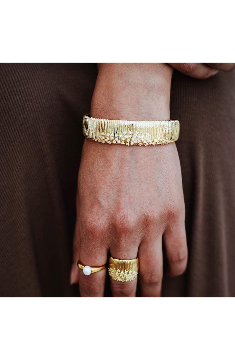 Ivy & Pearl Co. The Belgravia Pavé Cuff, Alternate, color, Gold