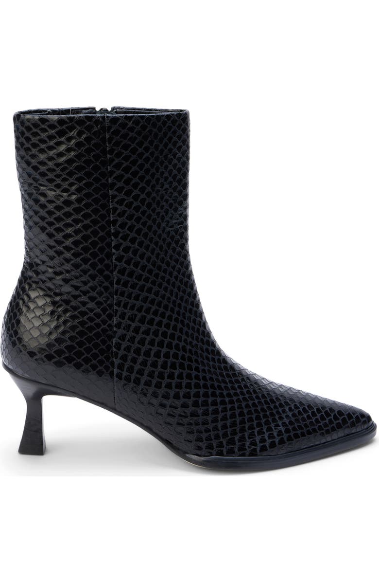 Matisse Gabbie Pointed Toe Bootie, Alternate, color,