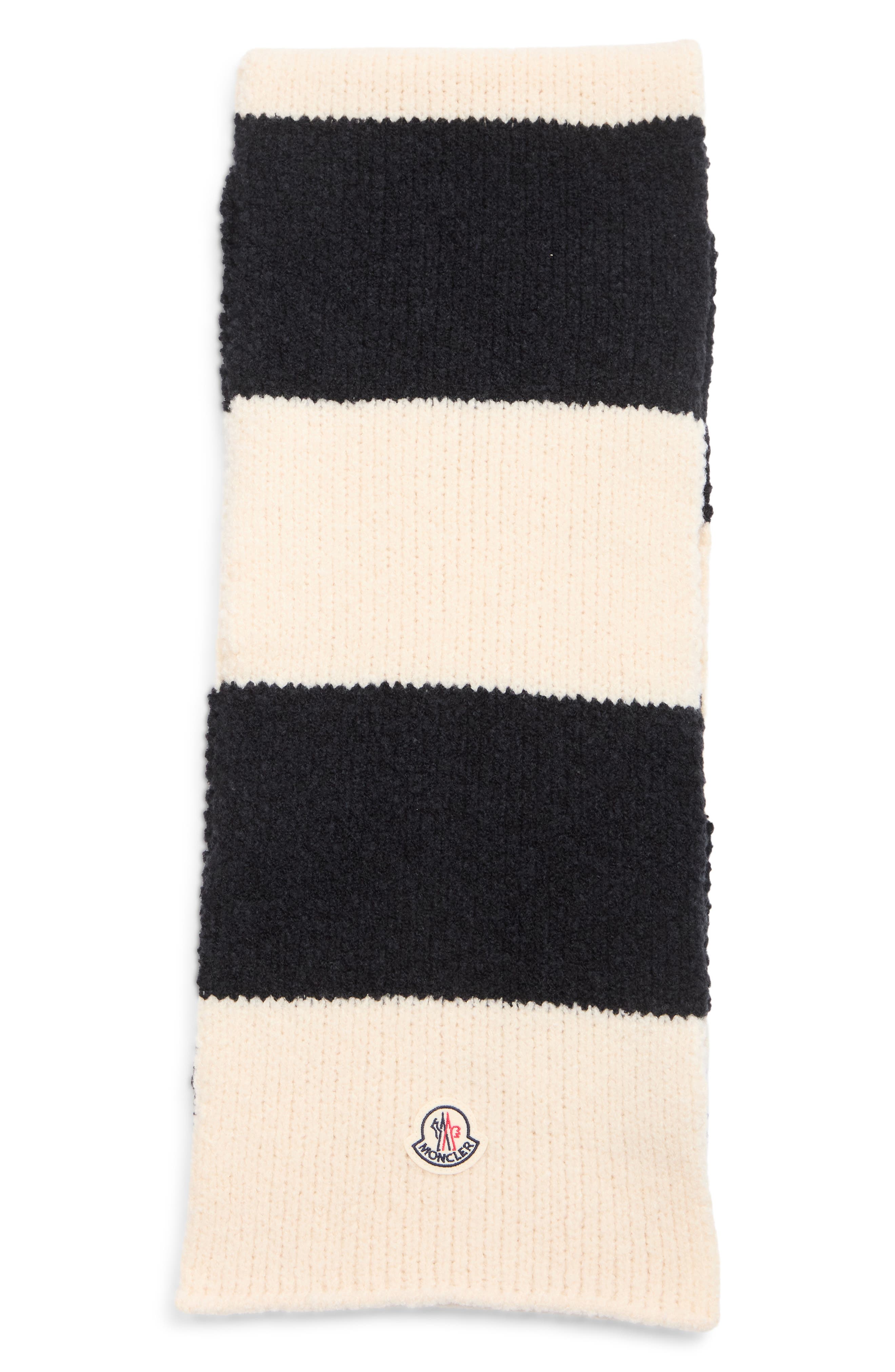 selected WHITE/ BLACK