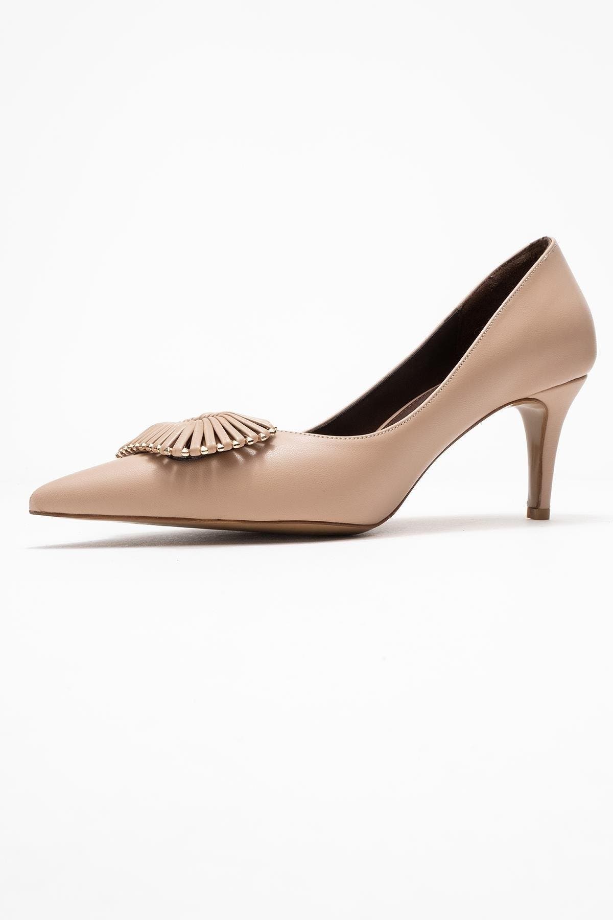 Prologue Shoes Great Buckle Pointed Toe Pump, Alternate, color, Beige