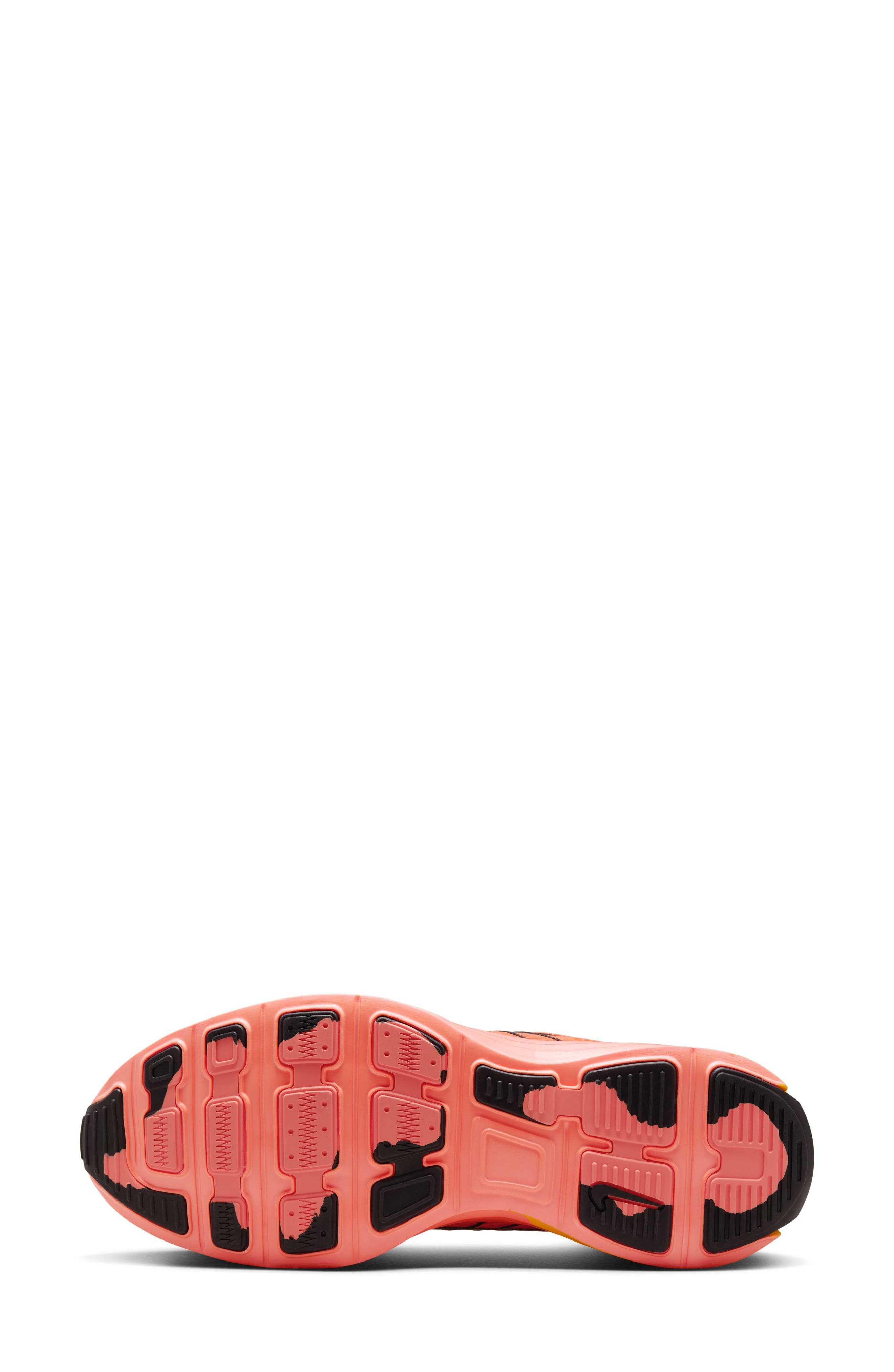 Nike Lunar Roam Sneaker, Alternate, color, 