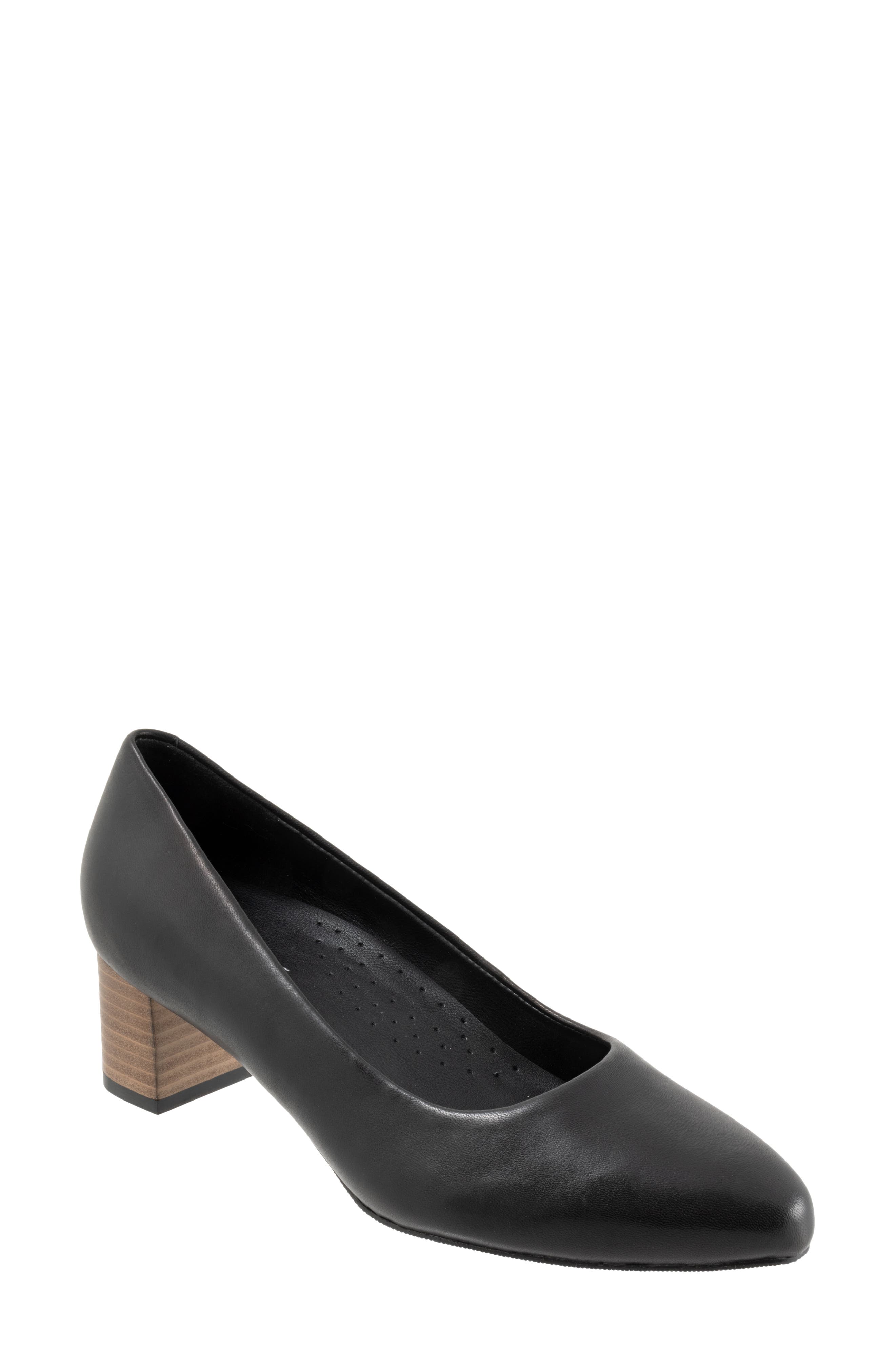 Trotters Kari Pointy Toe Pump