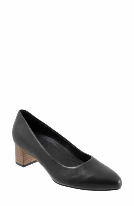 Trotters Kari Pointy Toe Pump