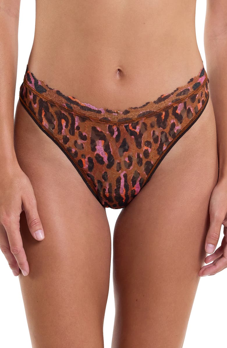 Hanky Panky Signature Lace High Waist V-Front Thong, Main, color, 