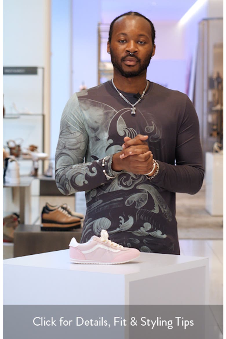 Super Lowpro Sneaker video
