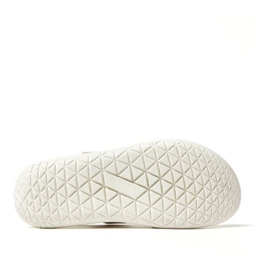 Dearfoams Emilia Elastic Gore Strappy Sandal In Khaki