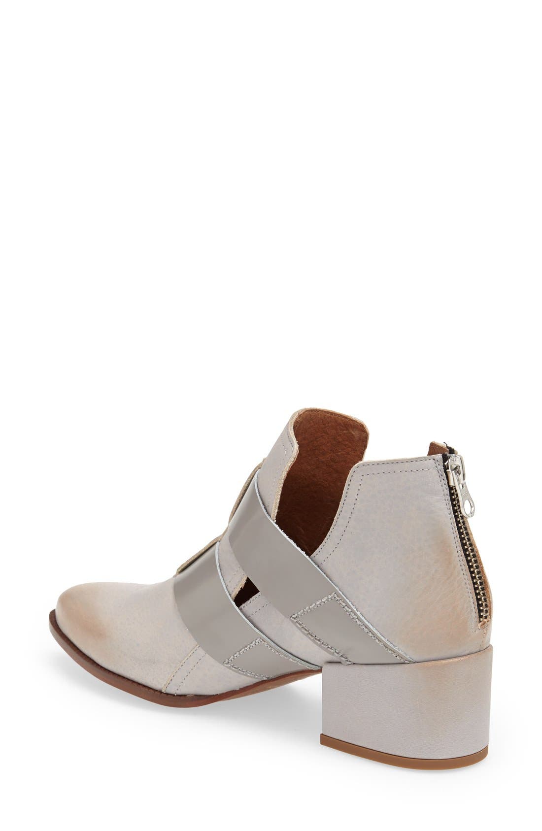 'Alice' Pointy Toe Leather Ankle Bootie, Alternate, color, GREY