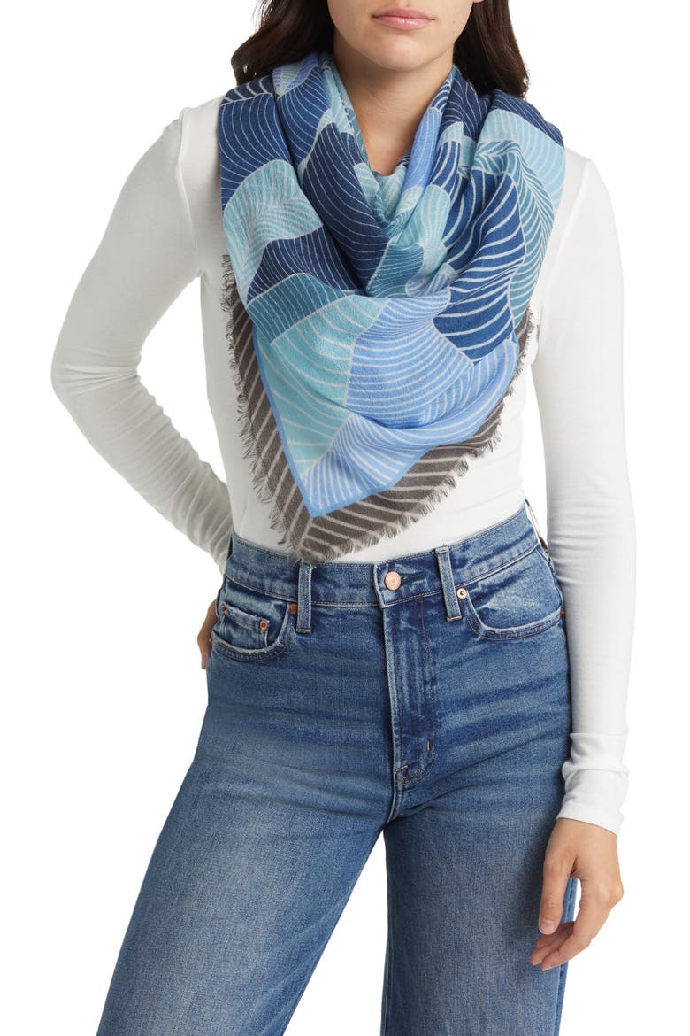 Square Wool Scarf video