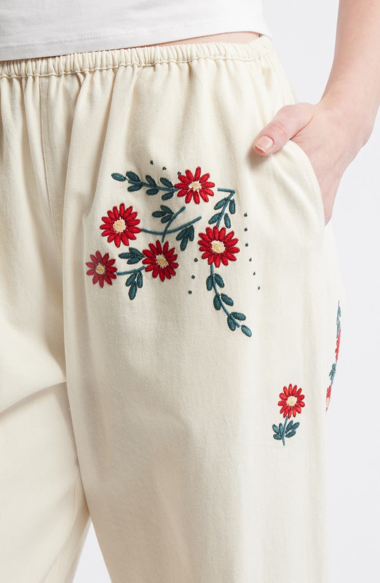 THE GREAT. The Easy Pant Embroidered Floral Cotton Crop Pants, Alternate, color, Natural Field Floral