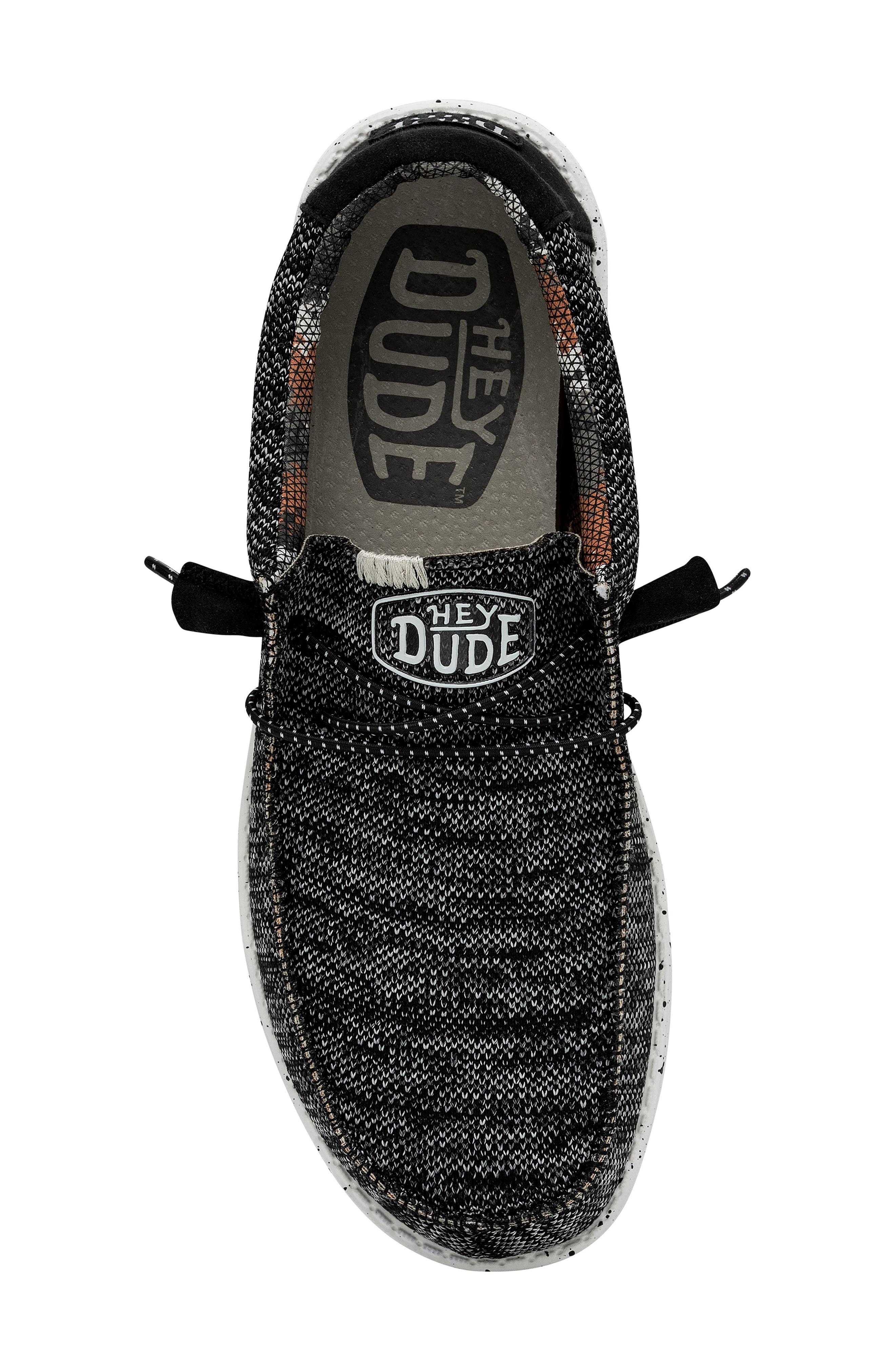 Hey Dude Wally Slip-On Shoe, Alternate, color, Black/ White