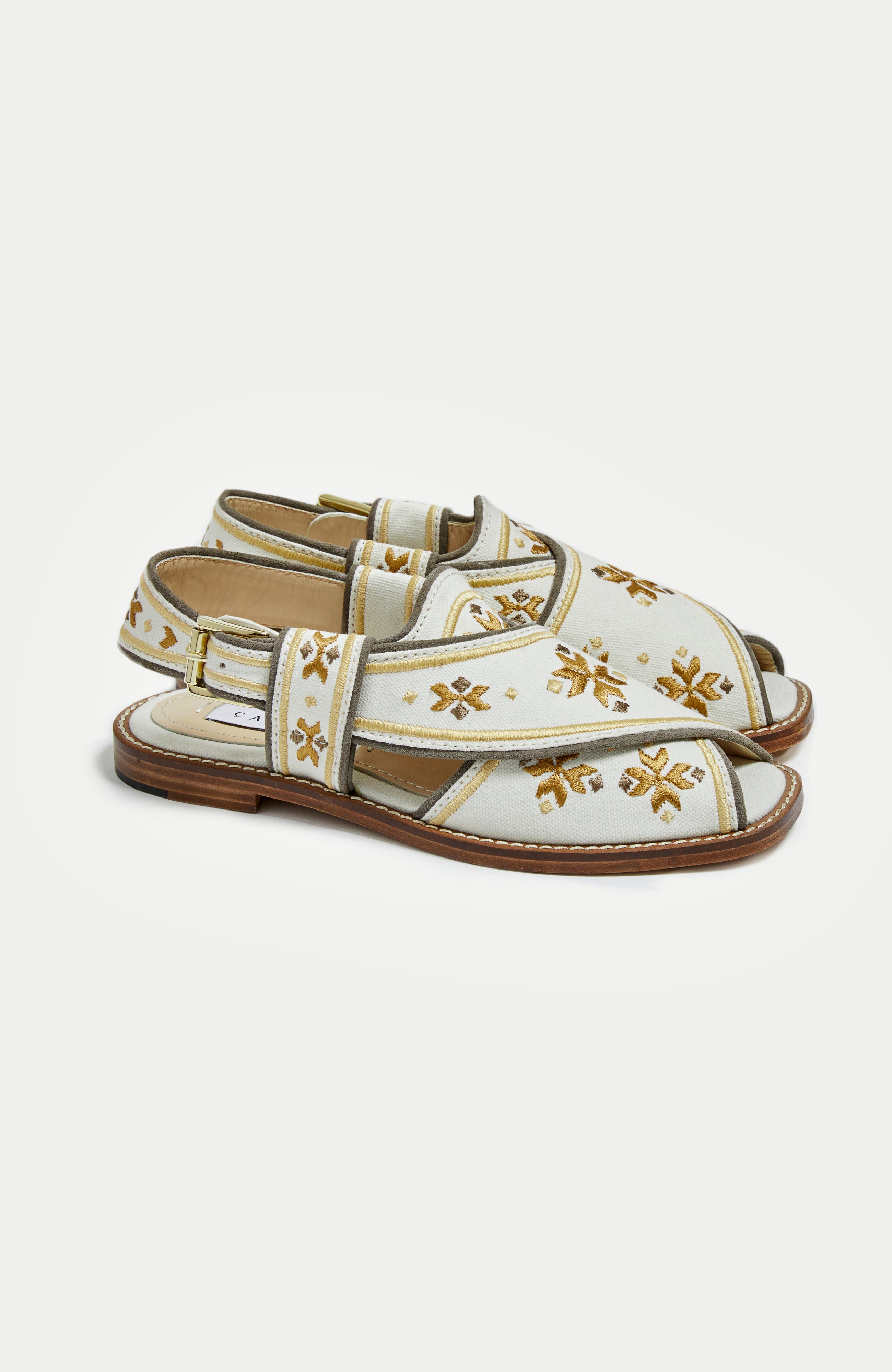 The Swati Handcrafted Peshawari Sandal, Alternate, color, White-Gold