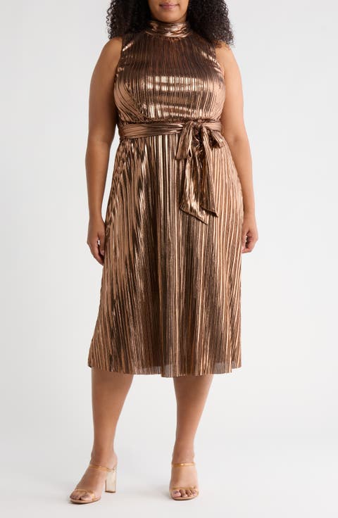 Sleeveless Metallic Pleated Midi Dress (Plus)