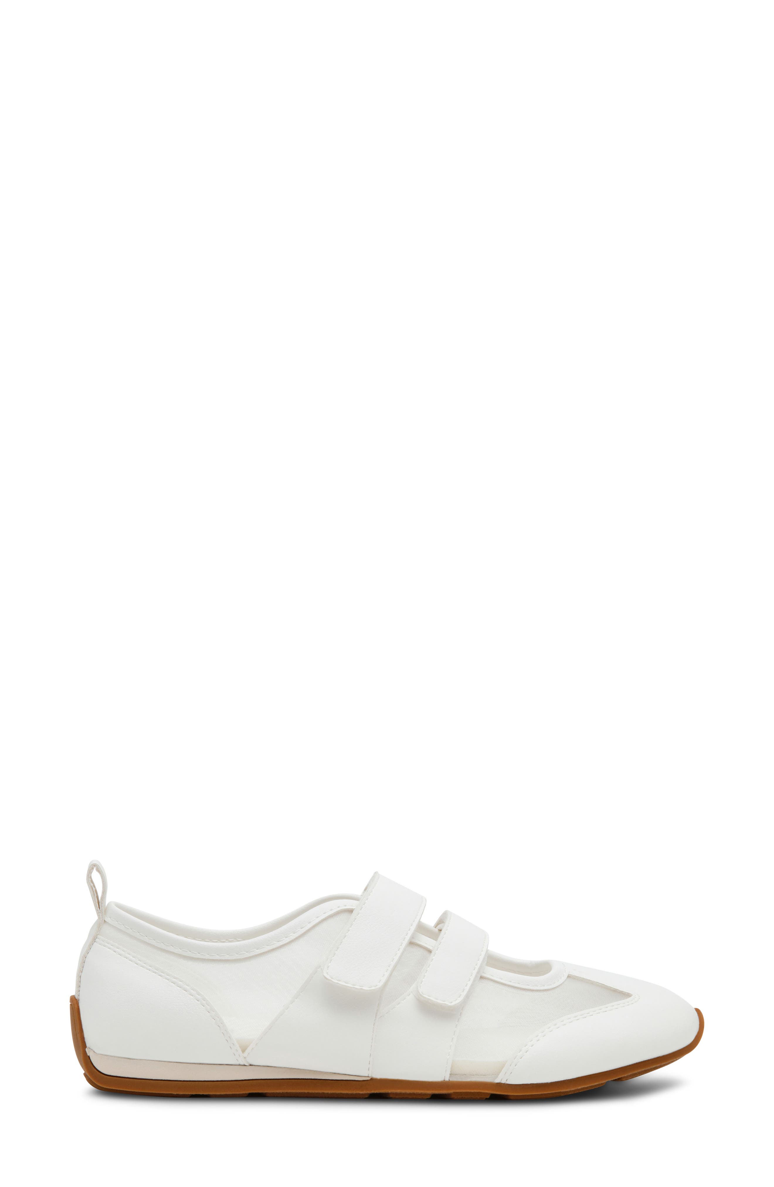 DV by Dolce Vita Fabion Sneaker, Alternate, color, 