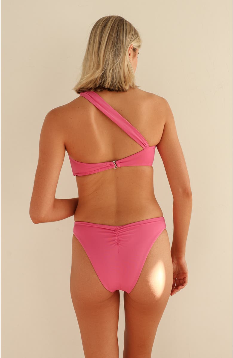 Dippin Daisys Frankie Asymmetrical Bandeau Bikini Top, Alternate, color, Wild Orchid