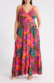 SUGARLIPS Beal Tropical Smocked Maxi Dress