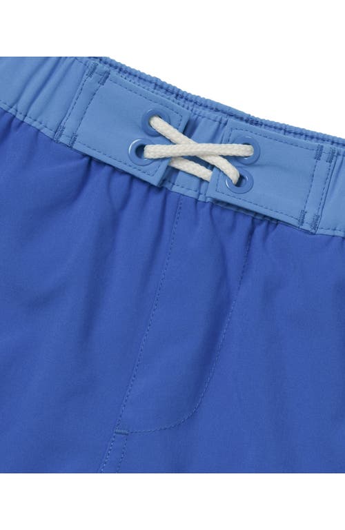 LANDS' END LANDS' END BOYS ACTIVE STRETCH CURVED HEM LONG BOARD SHORT 