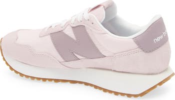 237 Sneaker