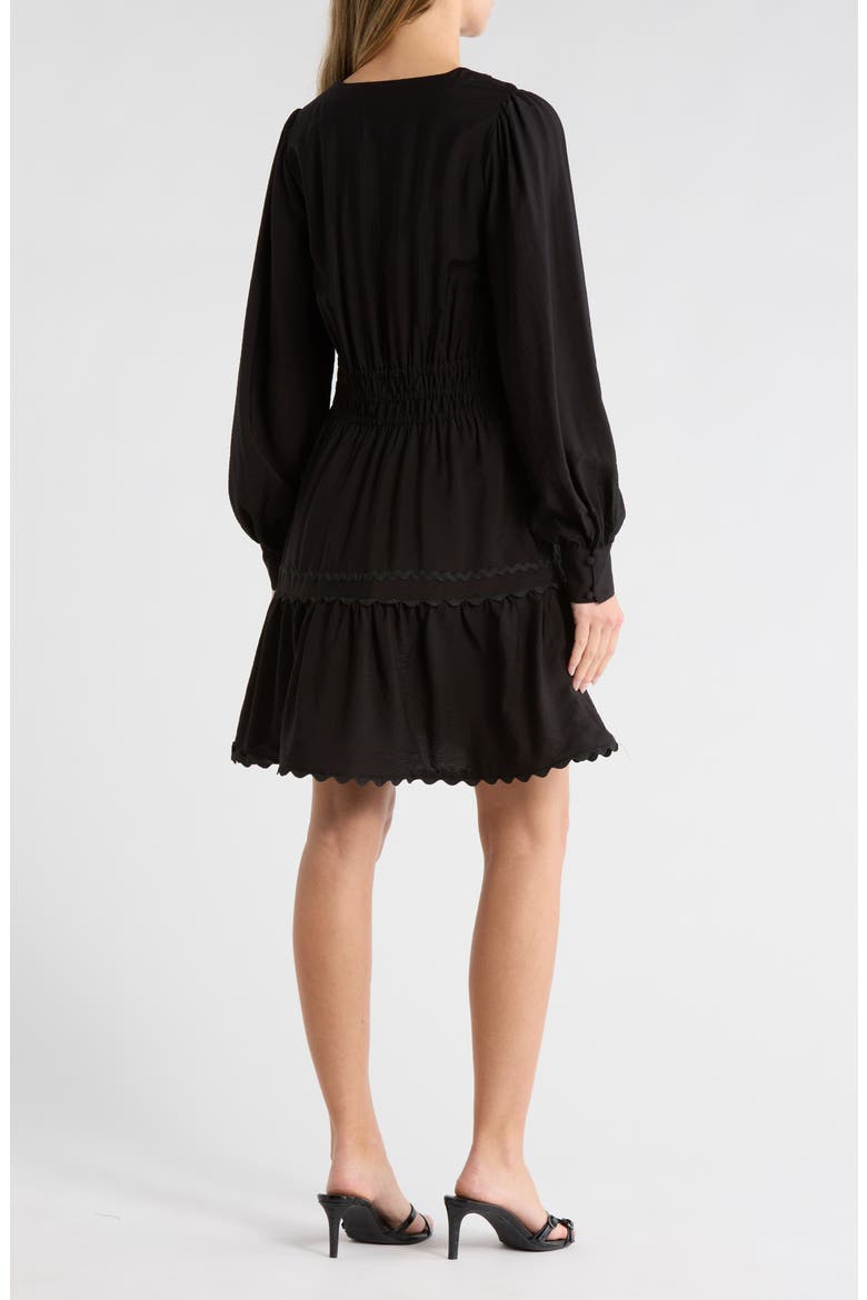 V-Neck Long Sleeve Crinkle Dress, Alternate, color, BLACK
